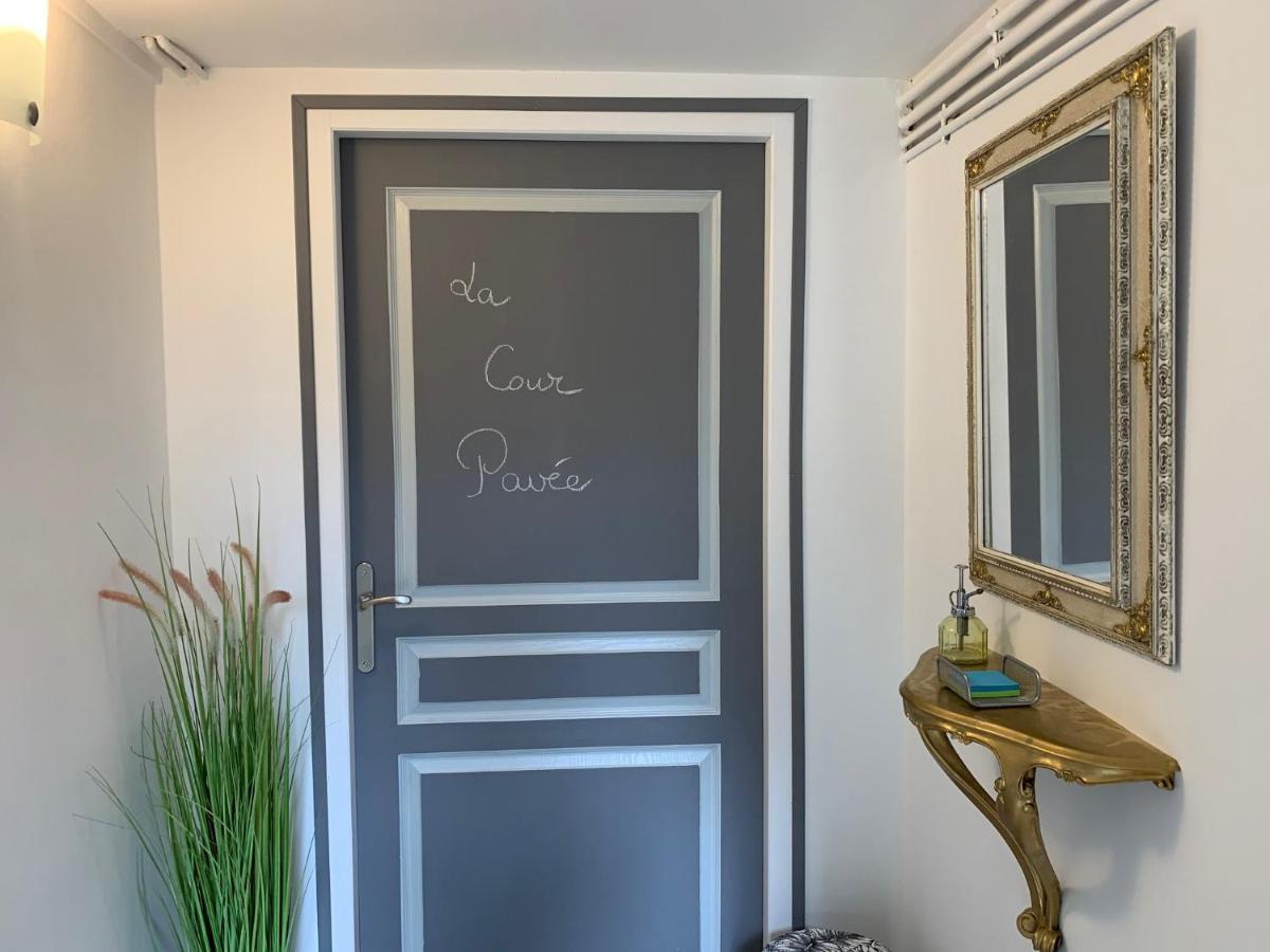 La Cour Pavee, T2 Lumineux, Cosy, Confort 55 M2 Saint Leonard de Noblat Bagian luar foto